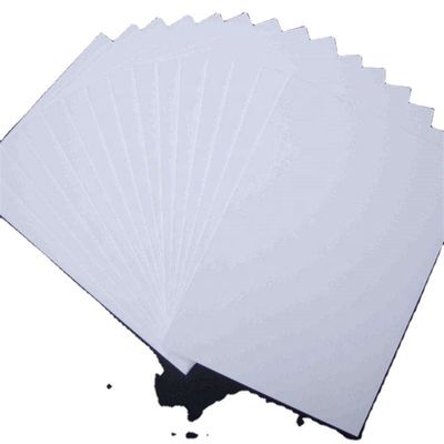 45% di lucentezza superficiale A4 Jumbo Paper Roll Personalizzabile con ordine personalizzato accettabile