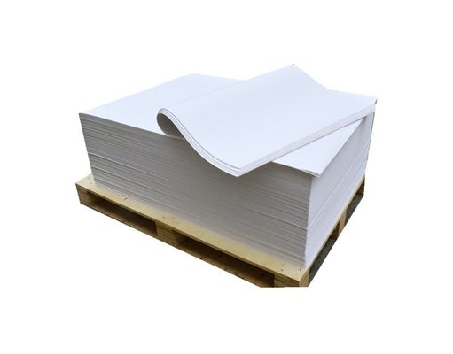 Carta di stampa offset bianca non rivestita e priva di legno in fogli destinati alla confezione di libri