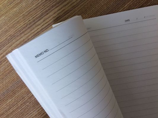 Campione gratuito di carta bianca Offset senza legno per ordini personalizzati