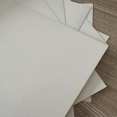Carta di avorio anti-curl 210/230/250/270/300gsm FBB/GC1/C1S con pasta chimica e standard