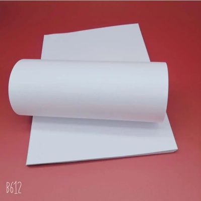Carta d'avorio rivestita di polpa chimica-meccanica C1S per ordini personalizzati da Ningbo APP