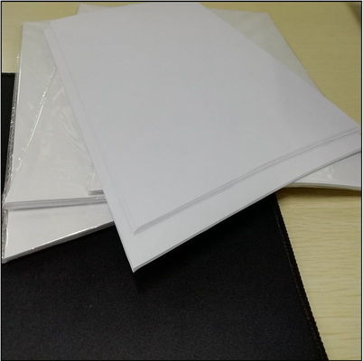 Nota: Carta di legame colorata anti-curl con crema per le esigenze del cliente