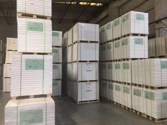 GC1 / C1S / cartone d'avorio rivestito da Ningbo/APP/Chenming/Bohui/IP Sun mills Virgin Pulp
